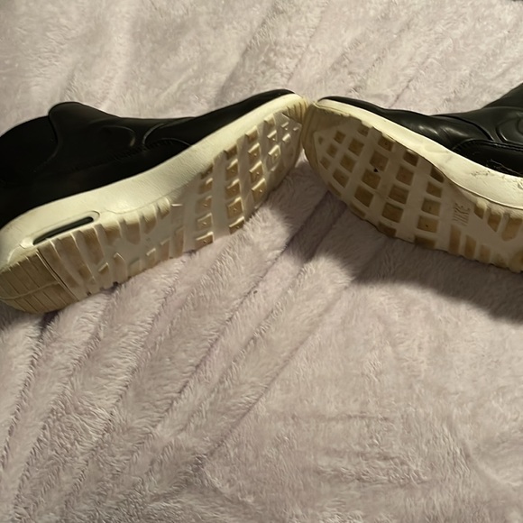 Black Nike leather high top slip-ons - Picture 4 of 4